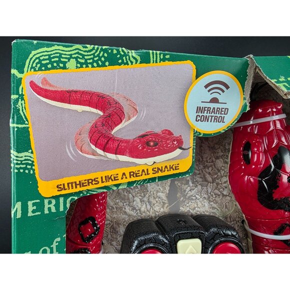 Terra by Battat RC Rainbow Boa Snake Infrared Remote Control Toy 6+ - Picture 2 of 6